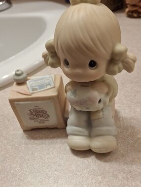 Precious Moments Dollhouse Collection Collectible Dollhouse Figure Cream One